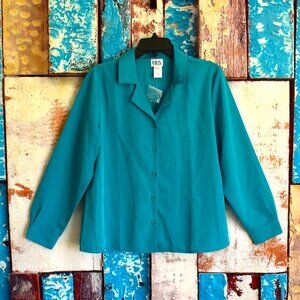 Women's BFA Classics Top Button Front Collar Long Sleeve SIZE 14P Blue Linen NEW